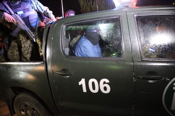 José Miguel Chepe Handal fue llevado en una patrulla de la Policía Militar a la 105 Brigada de Infantería.