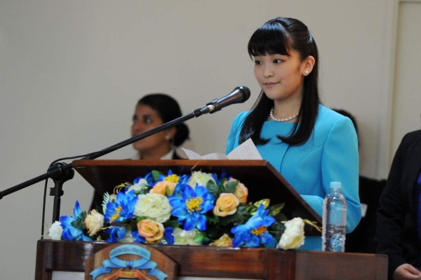 Princesa Mako resalta el valor de museos sobre mayas