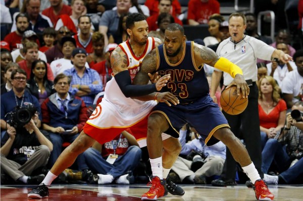 Lebron James lideró una nueva victoria de los Cavaliers