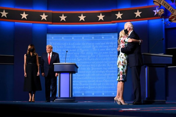 Último debate presidencial en EEUU termina sin grandes golpes
