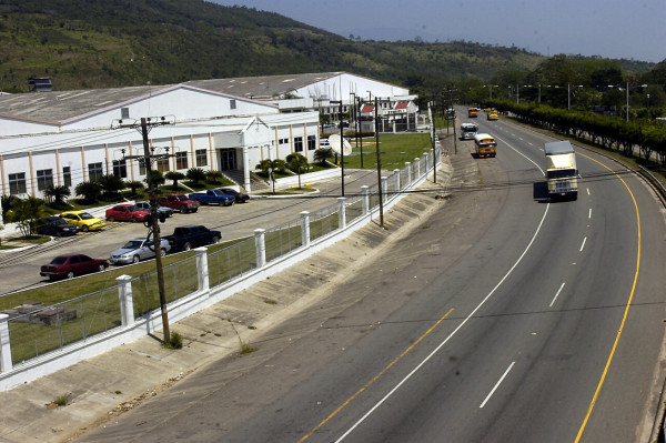Pobladores de Villanueva esperan generadores de empleo
