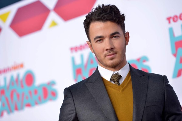 Kevin Jonas comparte foto de su hija Valentina