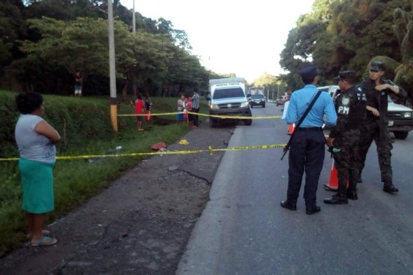 Encuentran a mujer apuñalada en La Ceiba