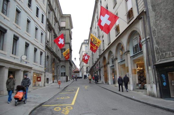 Expatriados encuentran en Suiza la estabilidad económica