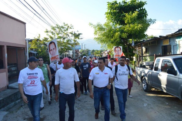 Pobladores de El Carmen respaldan a Toñito