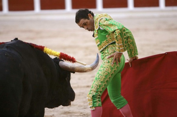 Manifestantes piden en España el fin de los espectáculos taurinos
