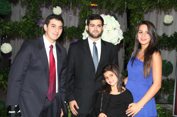 Los novios son bendecidos