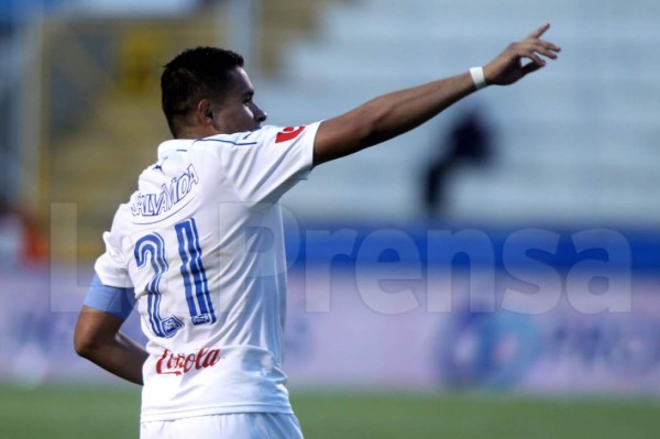 Roger Rojas liquida al Platense y pone líder al Olimpia