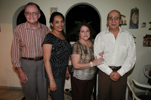 Velada de tradiciones y hermandad