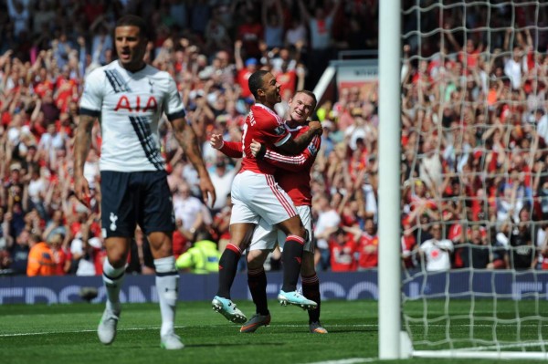 Manchester United derrota con lo justo al Tottenham