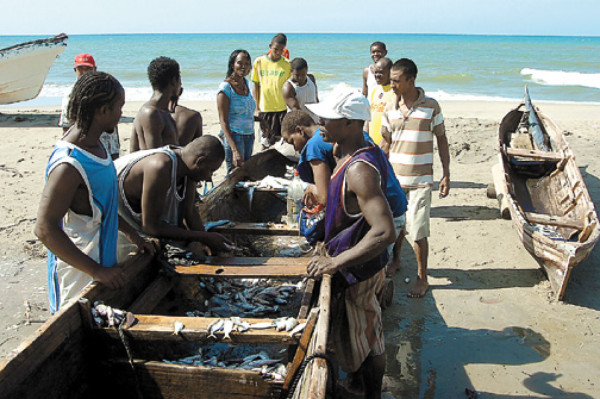 Sambo Creek: Artesanías de coco que brillan