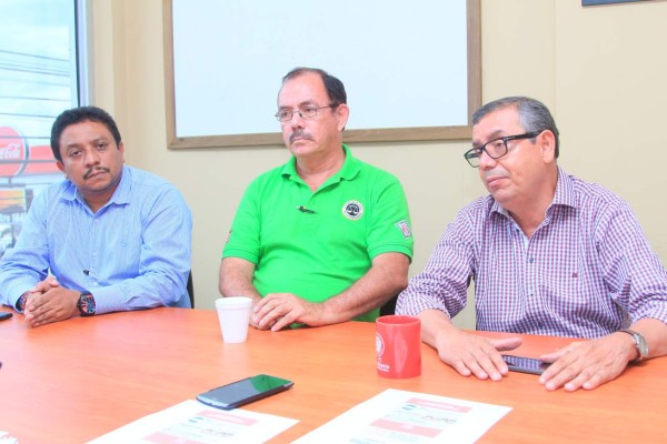 Jueces destituidos hace seis años exigen que se cumpla sentencia