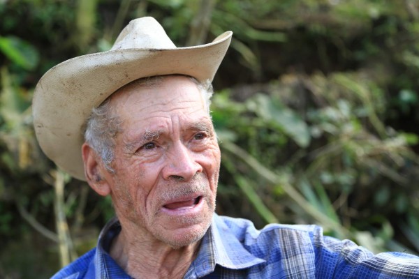 'Carlos”, el niño que sus padres corrieron de casa