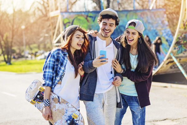 Qué hacer si no le gustan los amigos de su hijo