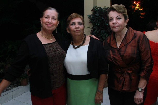 Promoción 1968 del IMA celebra por su amistad