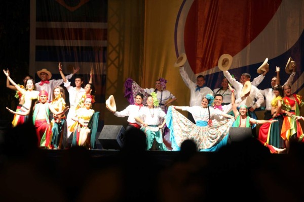 Todo está listo para el Festival Folclórico Internacional