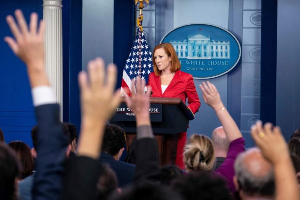 Estados Unidos admite que sus restricciones de viaje no son 'coherentes'