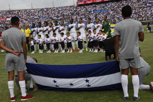 Selección de Honduras entrenó tras perder ante Panamá