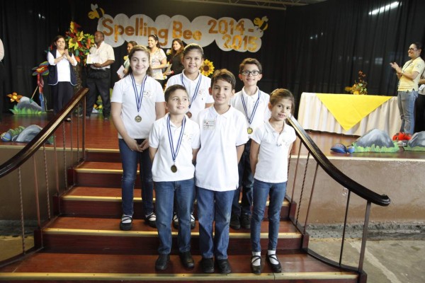 Brillaron en competencia de Spelling bee