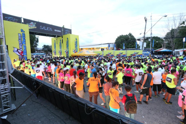 Maratón deja L220 mil para sala de lactantes