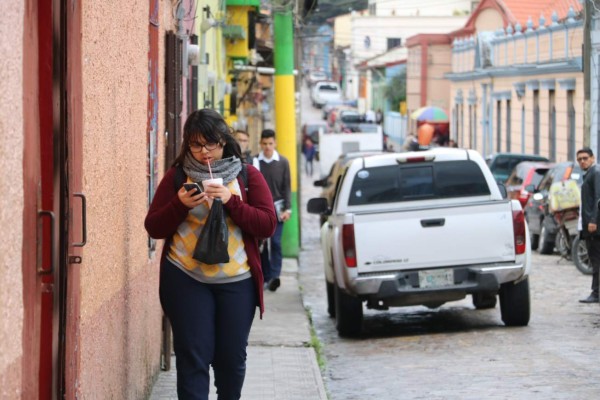 Alerta verde en ocho departamentos por masa de aire frío