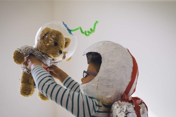 ¿Qué hacer con los amigos imaginarios de su hijo?