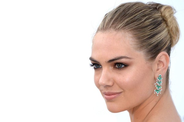 VIDEO: Kate Upton vuelve a ser portada de Sports Illustrated