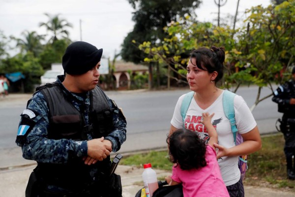 Juez frena deportación de niña hondureña que está en albergue de Nueva York