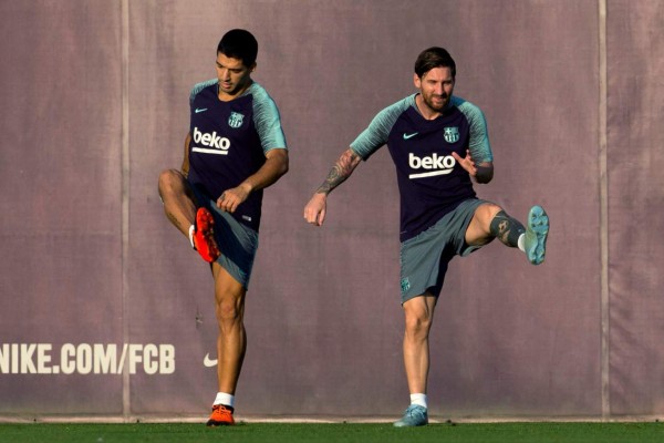 Messi vuelve a entrenarse y Umtiti empieza a trabajar con el grupo
