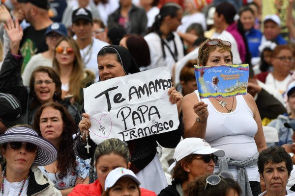 El papa Francisco se despide hoy de Colombia