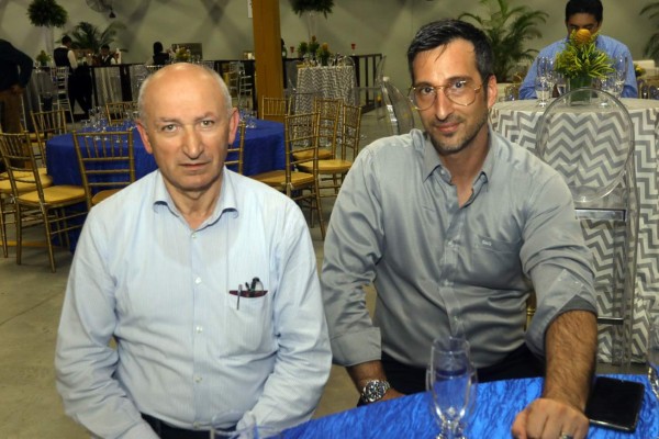 Inauguración de Ferretería Monterroso