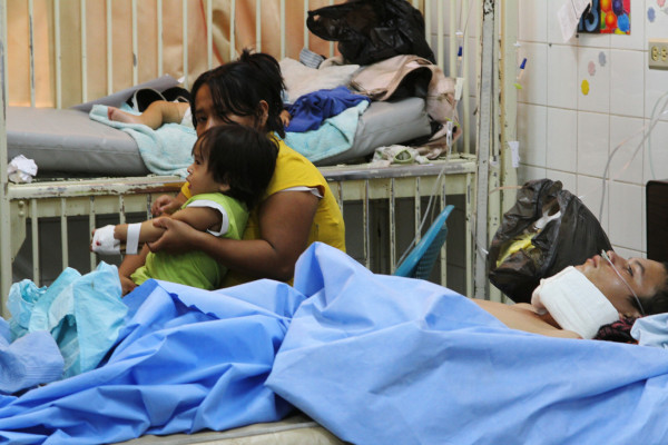 Alarma por atención de bebés con adolescentes en el Mario Rivas