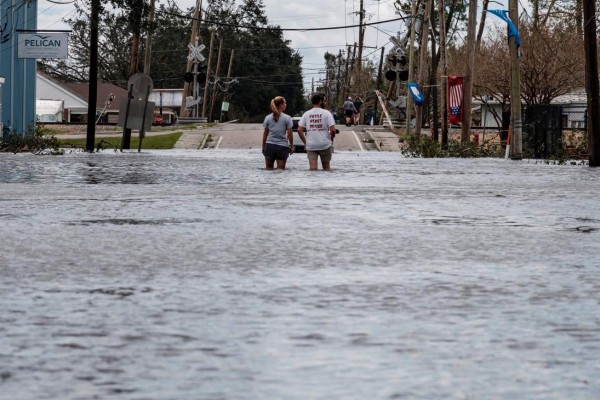 Ida se degrada a depresión tropical sobre el estado de Misisipi