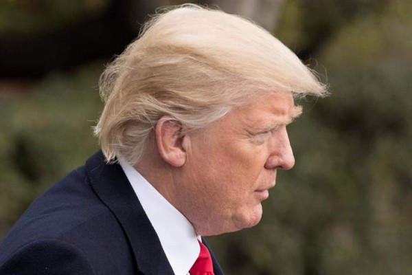 Juez de EUA bloquea el veto migratorio y las aerolíneas ya aceptan pasajeros