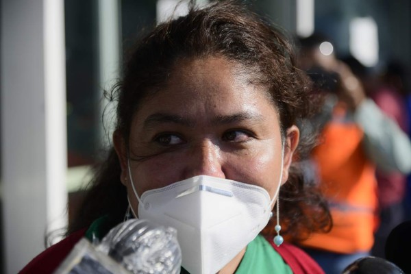 'No me vuelvo a ir”: hondureña en vuelo humanitario desde España