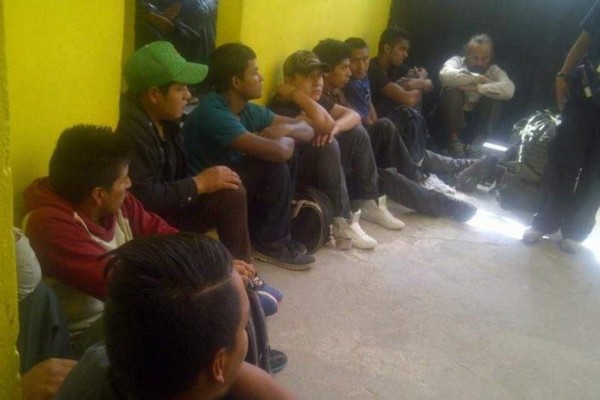 Rescatan a 13 migrantes secuestrados en Guatemala