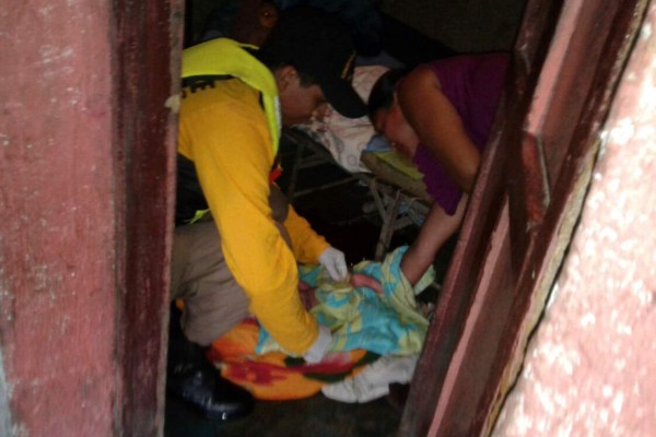 Mujer da a luz durante evacuación en Intibucá
