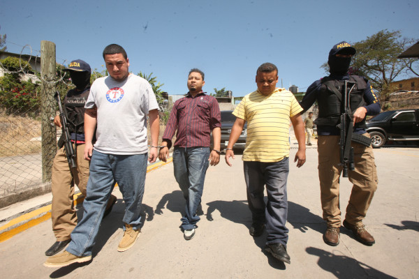 Con 50,000 lempiras caen tres supuestos extorsionadores