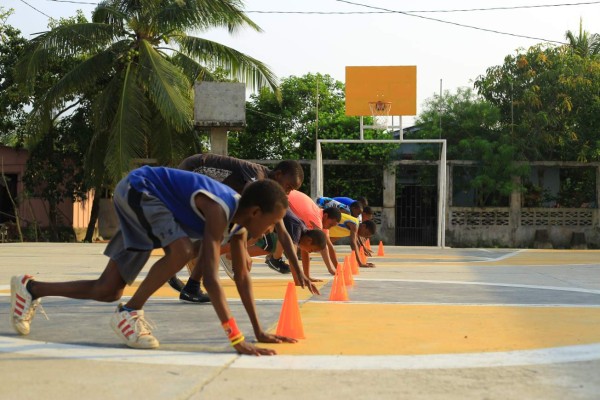 Garífunas de la pesca y la agricultura a vivir de las remesas de EUA