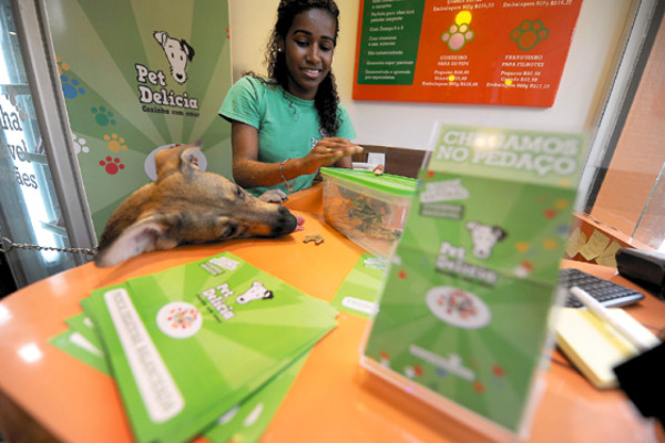 Primer restaurante para perros en Brasil