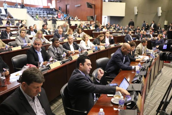 Nueva ley da confidencialidad a donantes de campañas políticas