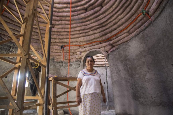 Construyen casas resistentes a terremotos para damnificados en México