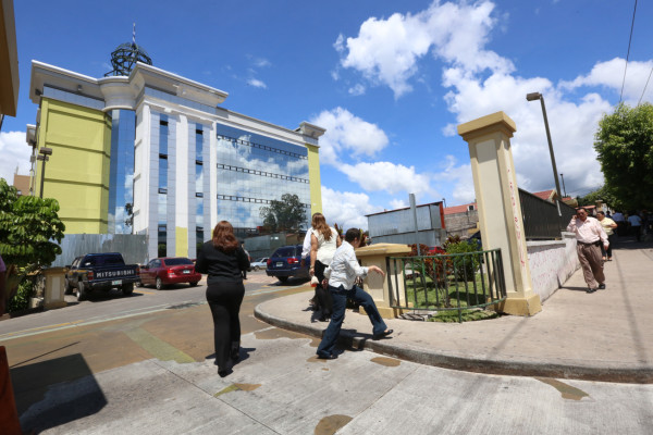 Fondos de los maestros deben pasar a Inprema