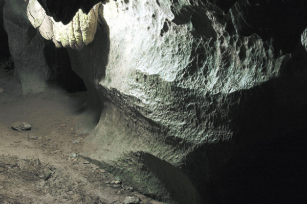 Las Cuevas de Talgua