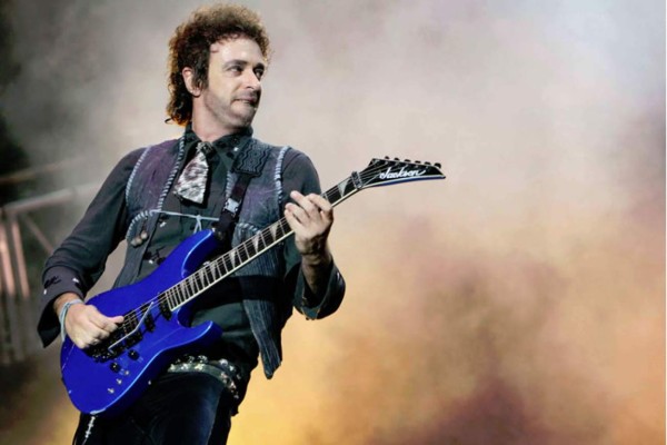 Cuatro años y Gustavo Cerati sigue en coma
