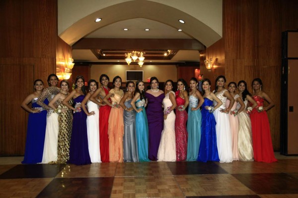 Memorable banquete por triunfos de graduados 2014 de la Valle de Sula