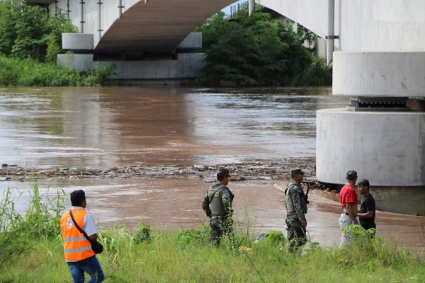 Sigue alerta por crecida del Ulúa