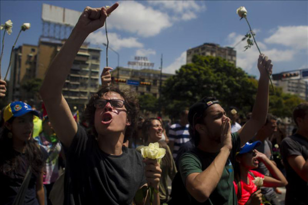 ONU pide a Venezuela investigar muertes de los manifestantes
