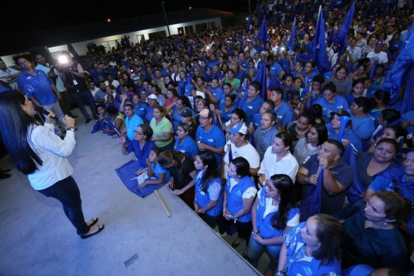 Nacionalistas salen a las calles a defender el triunfo