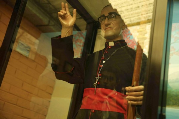 La canonización de Romero reconcilia al pueblo salvadoreño